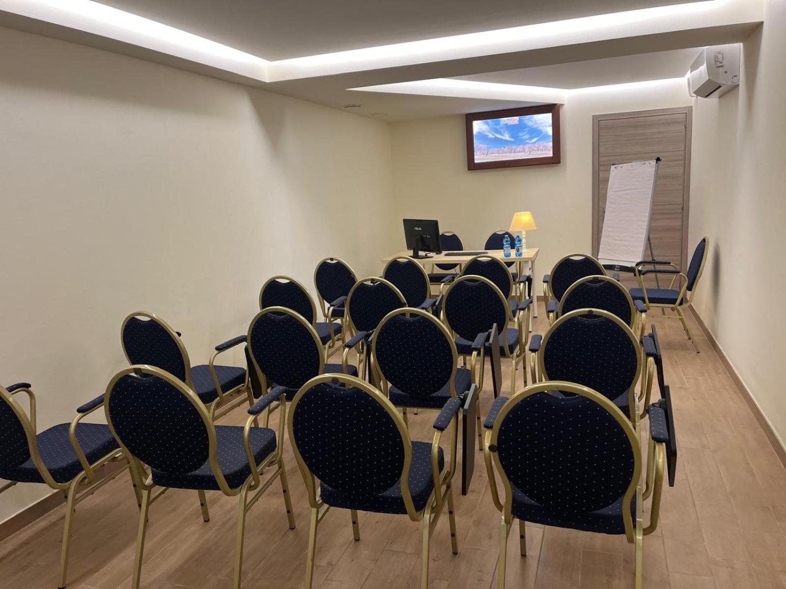 Relais Dei Mandorli Hotel Bergamo Bagian luar foto