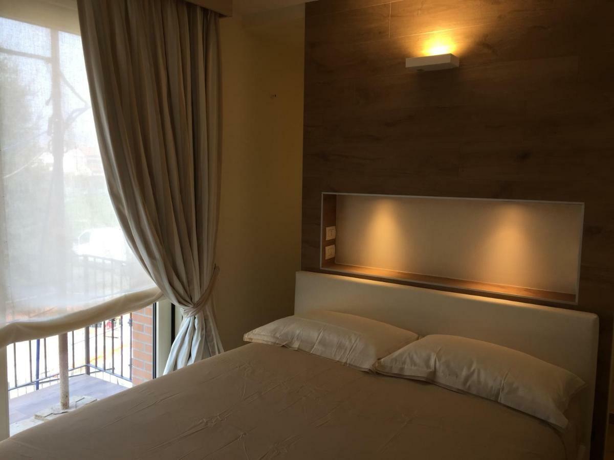 Relais Dei Mandorli Hotel Bergamo Bagian luar foto