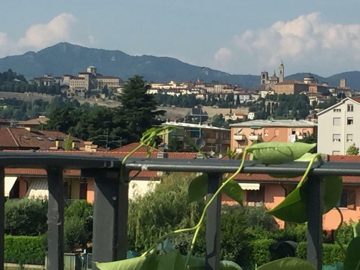Relais Dei Mandorli Hotel Bergamo Bagian luar foto