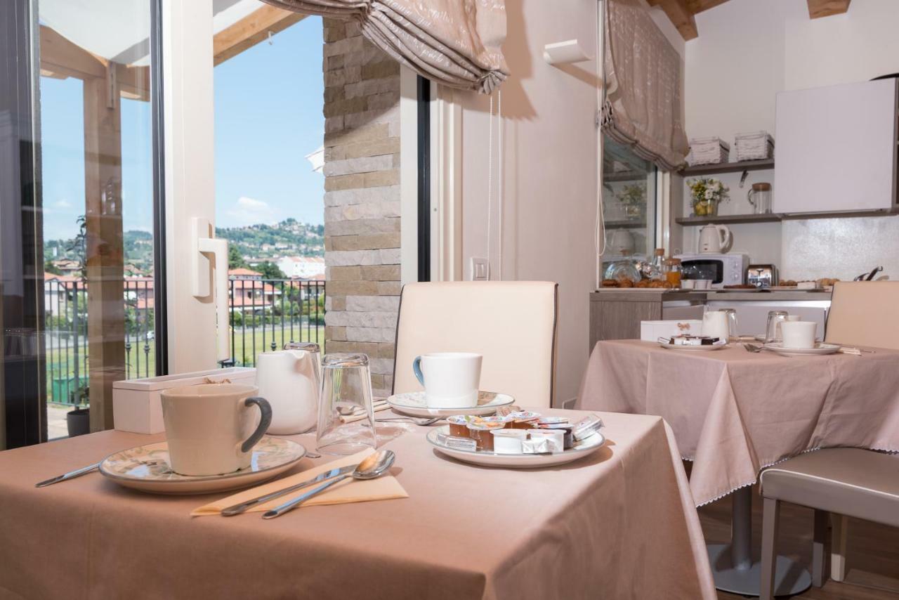 Relais Dei Mandorli Hotel Bergamo Bagian luar foto