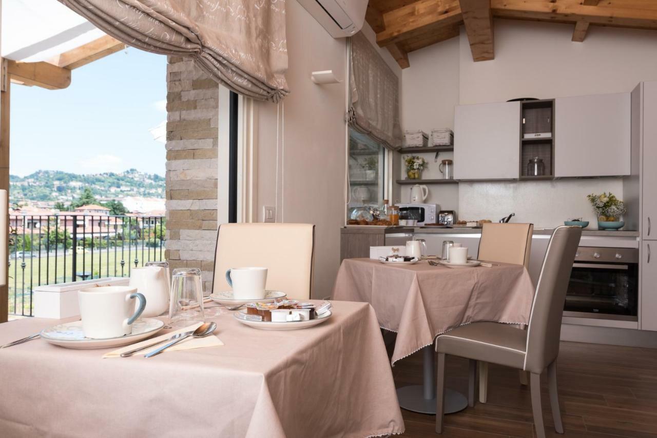 Relais Dei Mandorli Hotel Bergamo Bagian luar foto