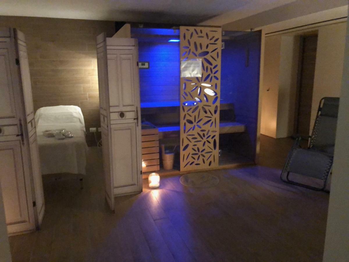 Relais Dei Mandorli Hotel Bergamo Bagian luar foto